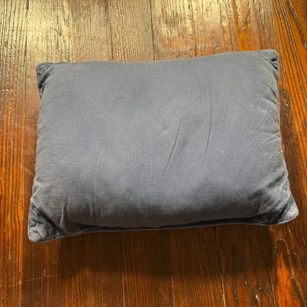 Vintage‎ Christmas Teddy Bear Sleigh Tapestry Throw Pillow Navy Blue 15x11